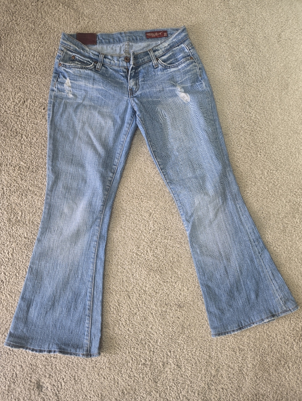 Blue 2 California Light Wash Women's Low Rise Flare Jeans Size 26
